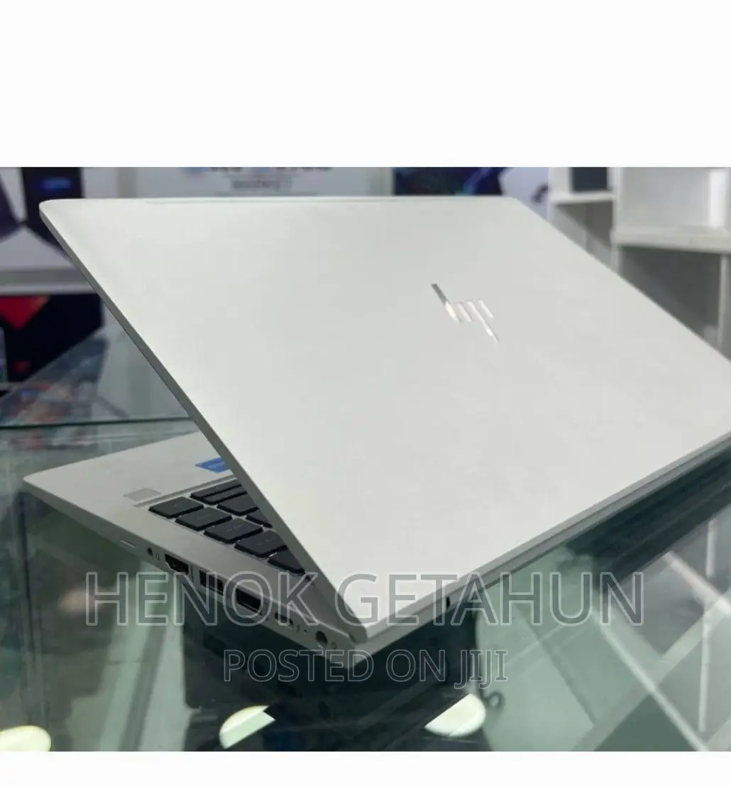 New Laptop HP EliteBook 830 G8 16GB Intel Core I5 SSD 512GB