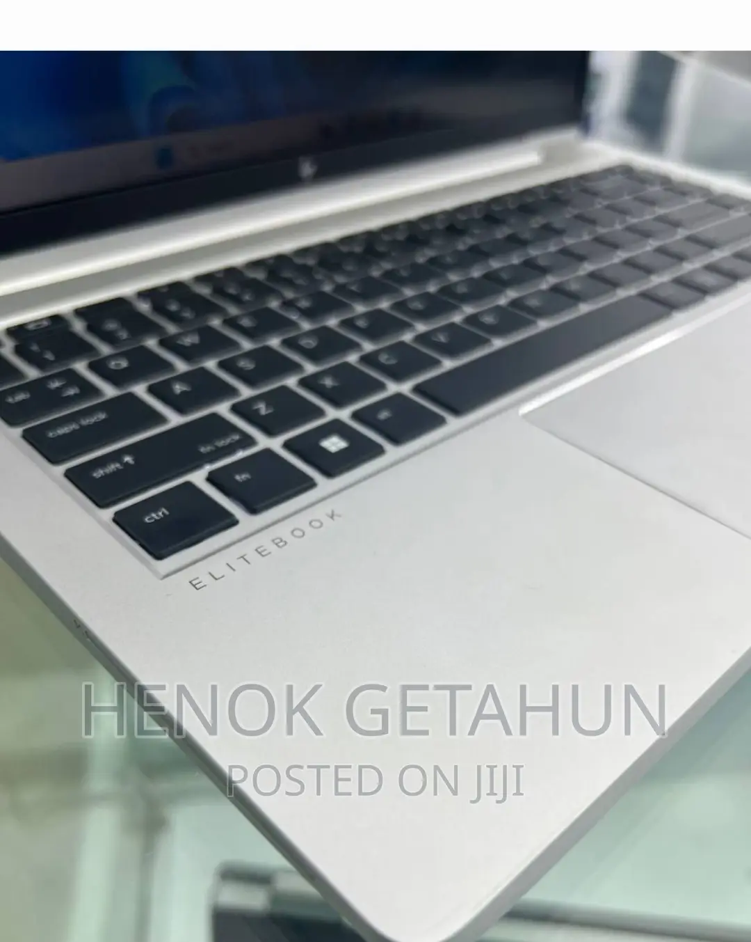 New Laptop HP EliteBook 830 G8 16GB Intel Core I5 SSD 512GB