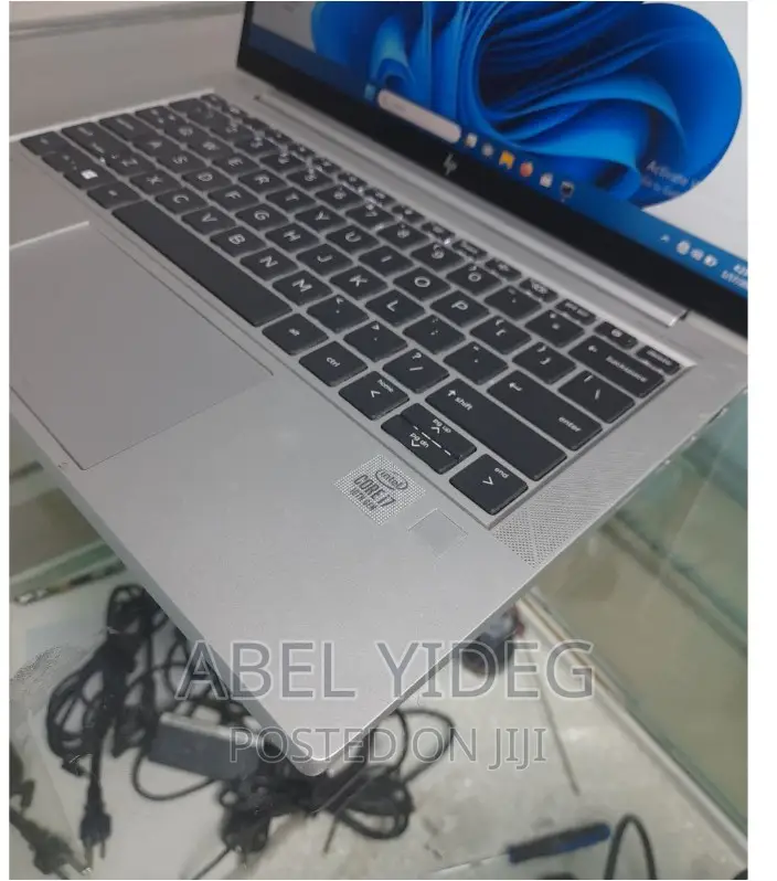 New Laptop HP EliteBook 830 G7 16GB Intel Core I7 SSD 512GB