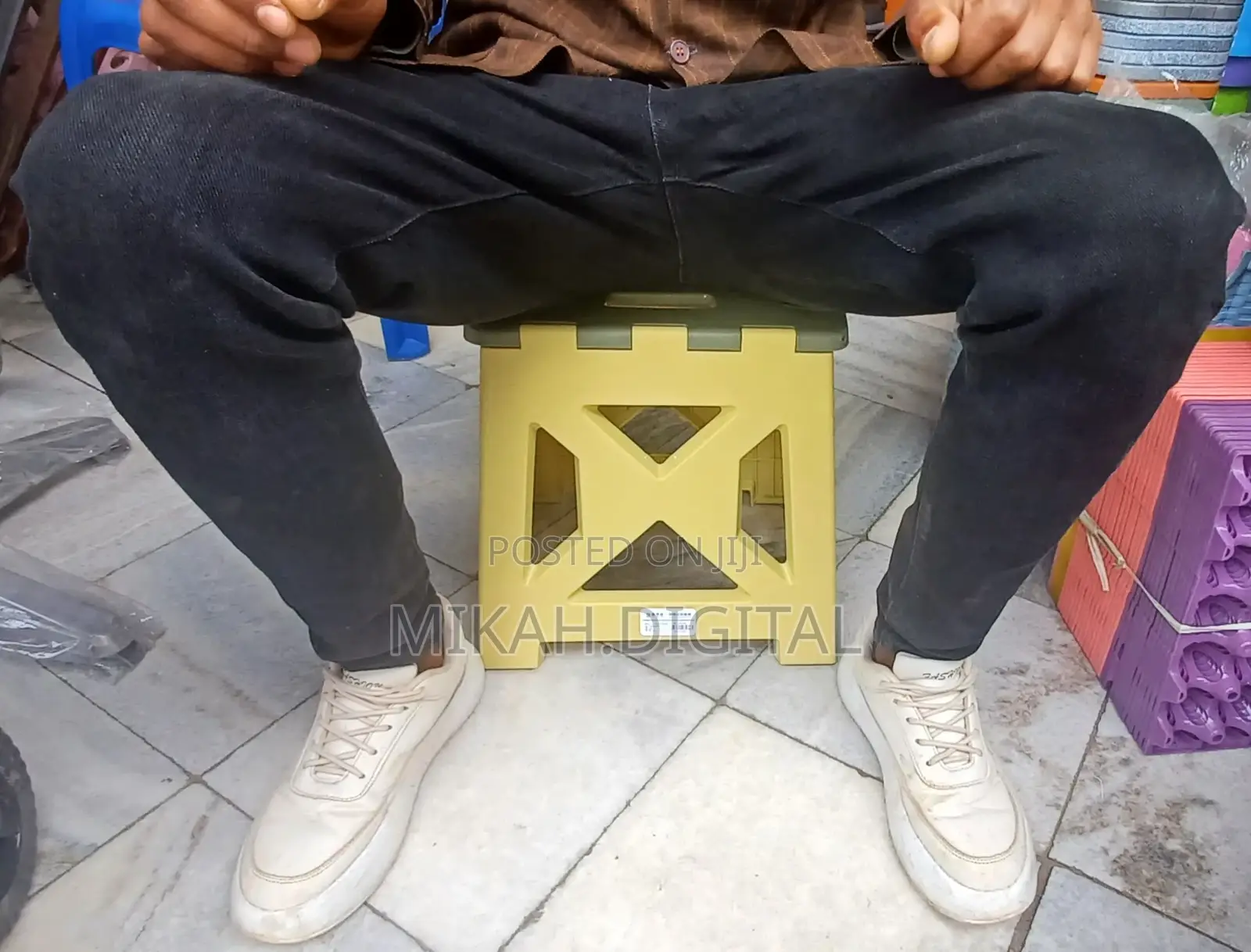 Foldable Mini Chair (Moving Chair)