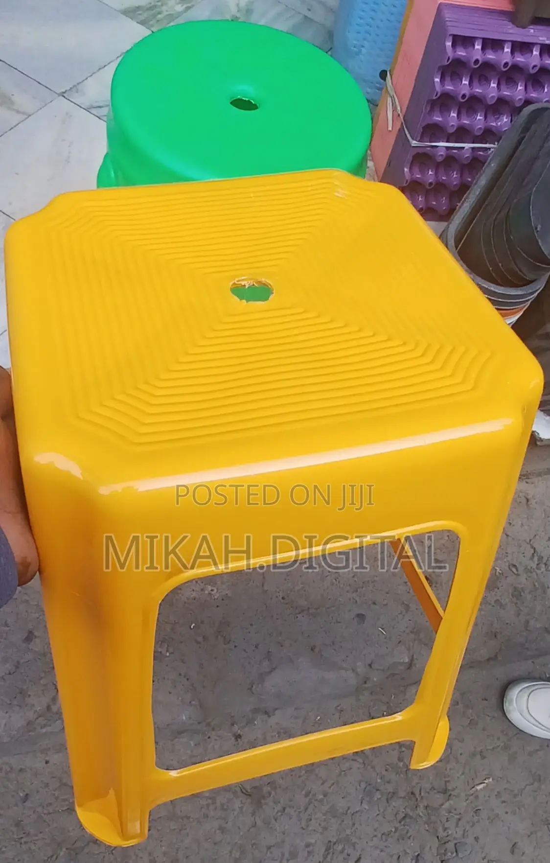 Rectangular Mini Plastic Chair