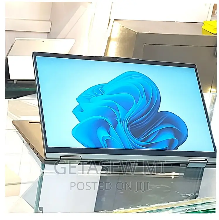 New Laptop Lenovo 12GB Intel Core I7 SSD 512GB