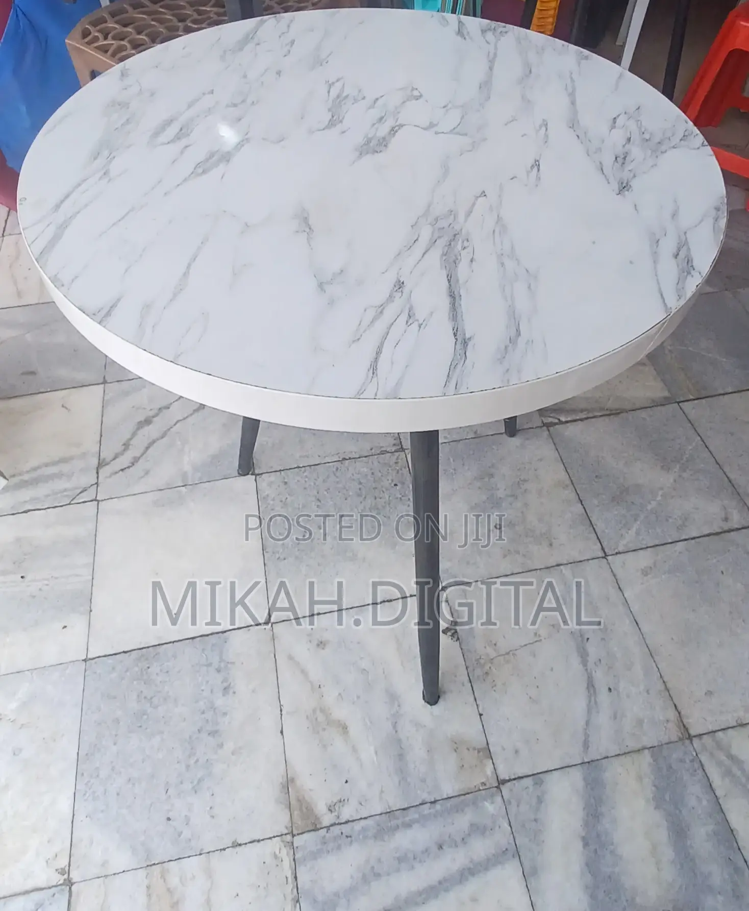 Circular MDF Table for Café