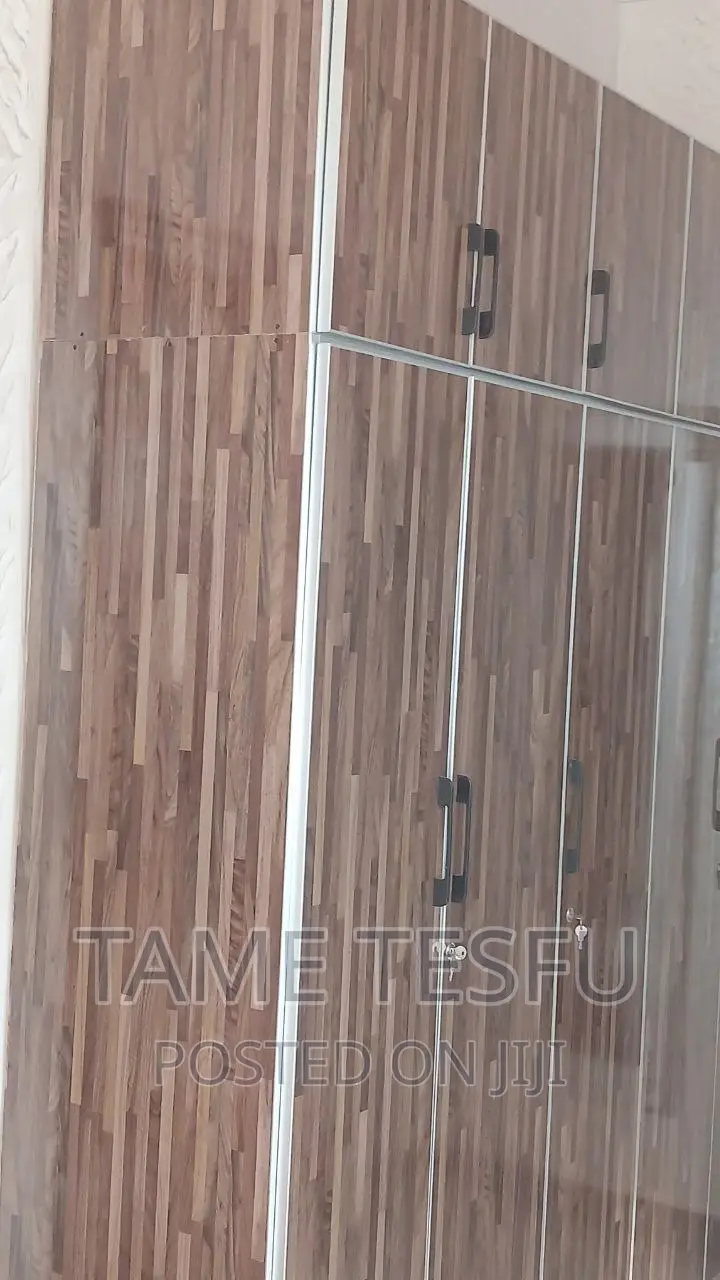 Furnished 4bdrm Villa in Meri, Yeka for sale