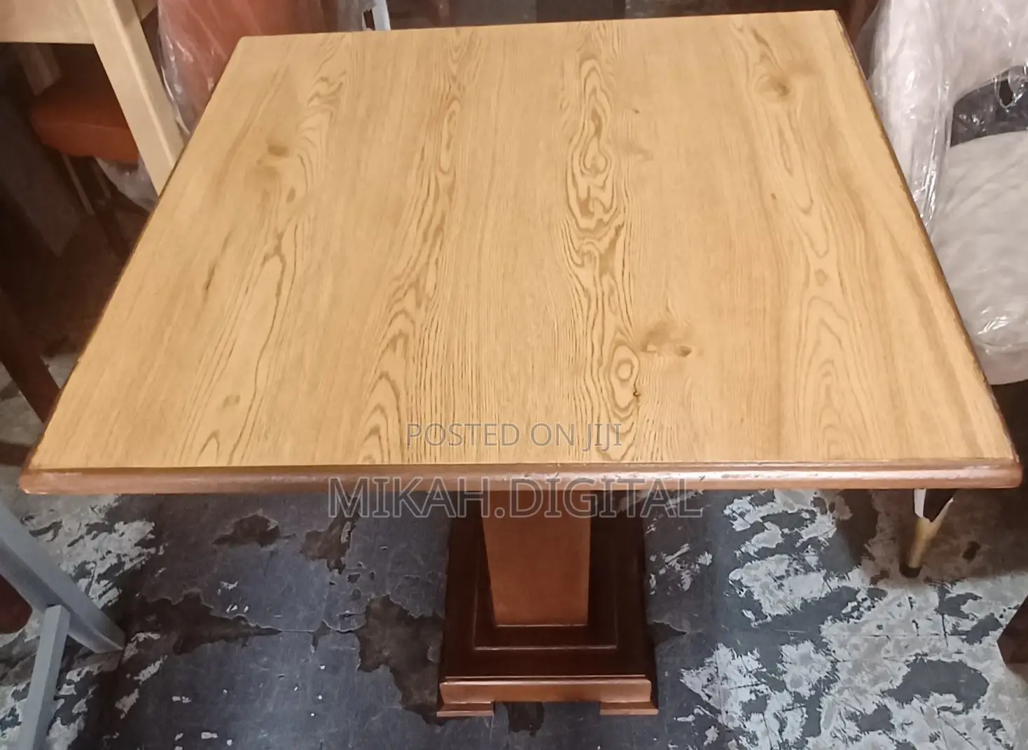 Glossy MDF Table Café Dining