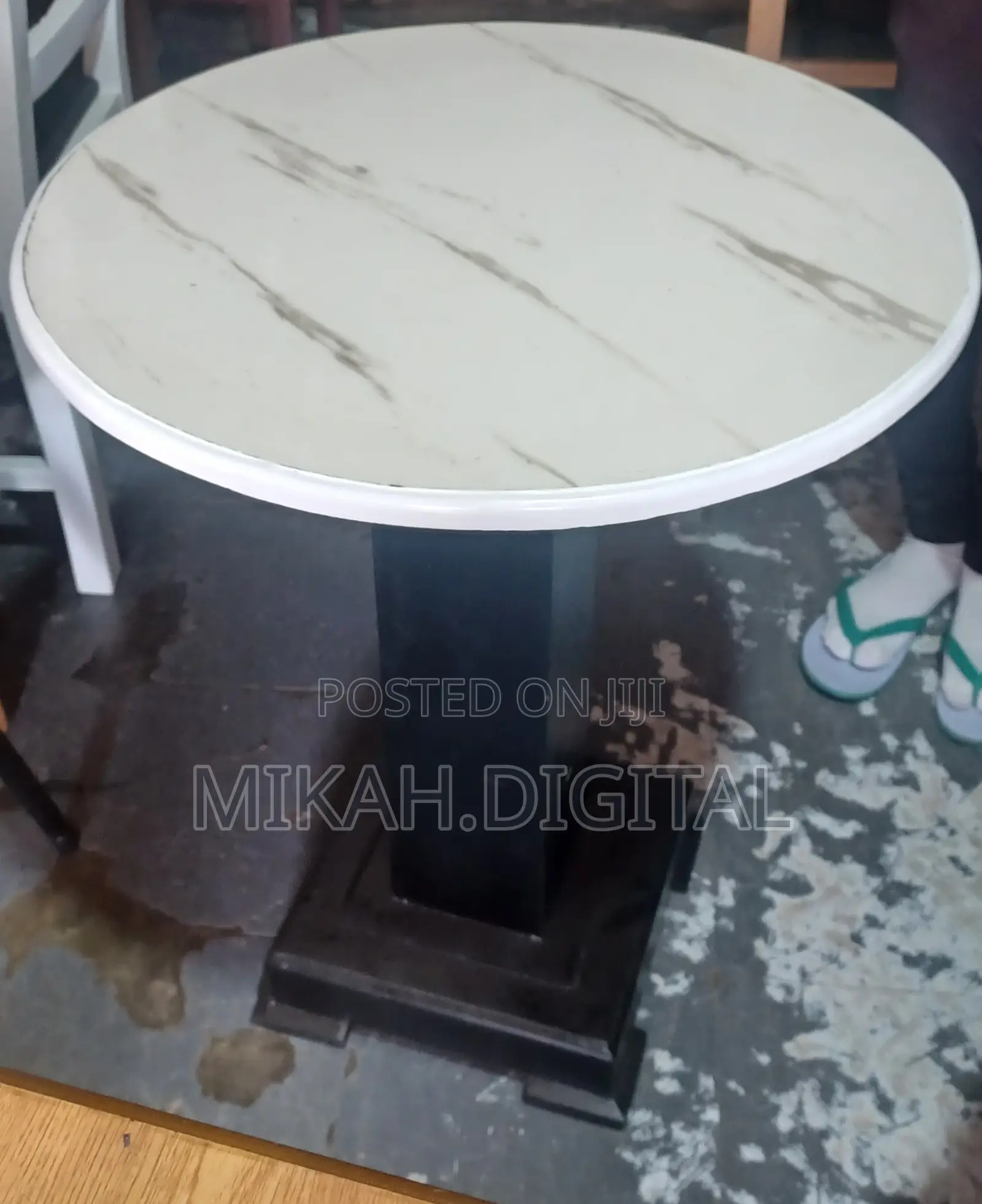 Glossy MDF Table Café Dining