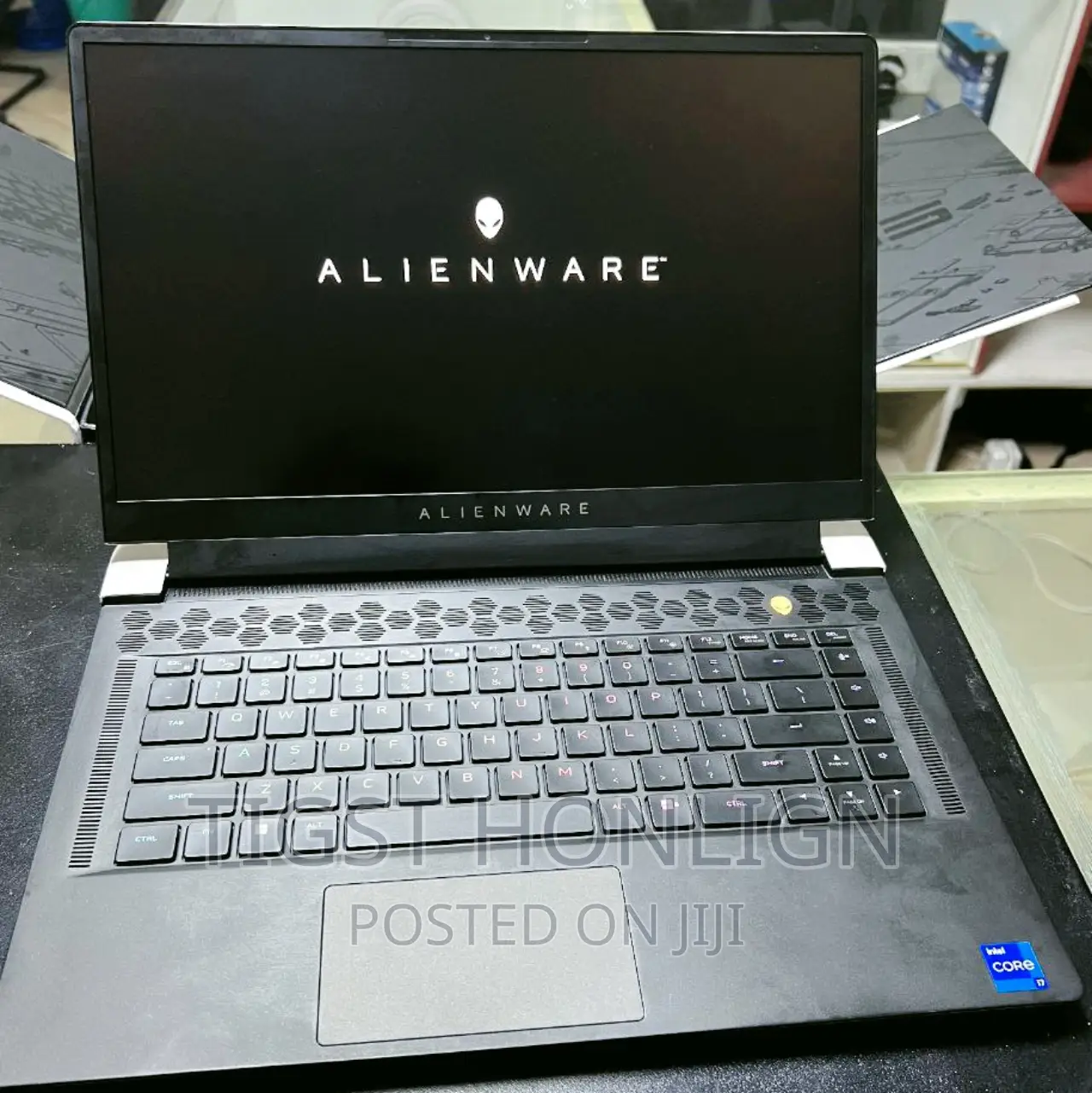 New Laptop Alienware M17x R2 16GB Intel Core I7 SSD 1.5T