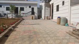 Photo - Furnished 5bdrm House in የሚሸጥ ኤል ሸፕ መሪ አካባቢ, Yeka for sale