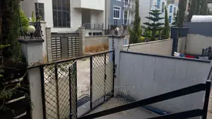 5bdrm House in የሚሸጥ ቤት አያት, Yeka for sale