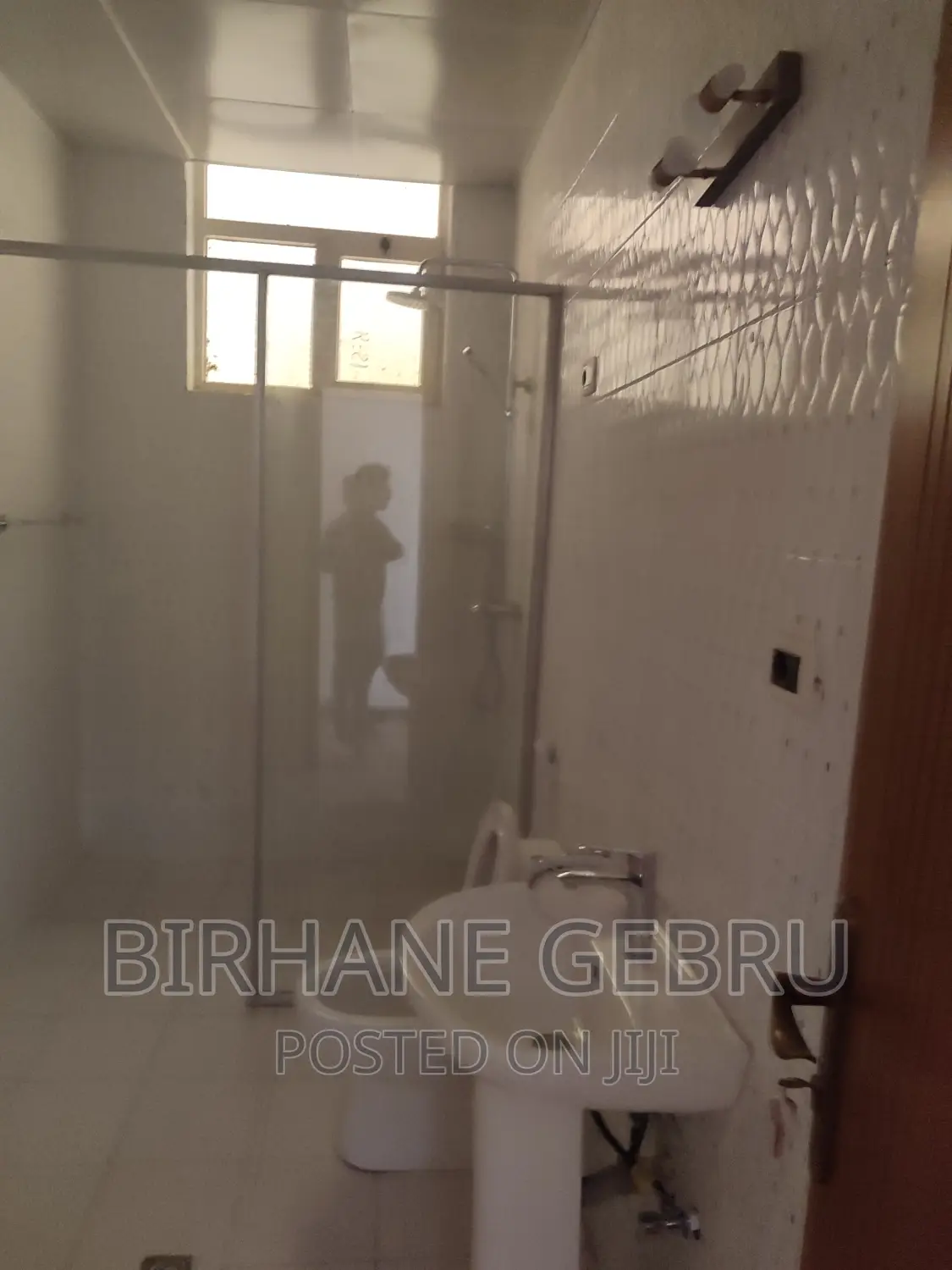 3bdrm Apartment in Real State, Bole for rent