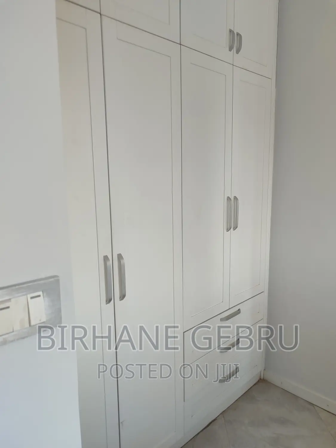 4bdrm Apartment in Luxury Apartiment, Bole for rent