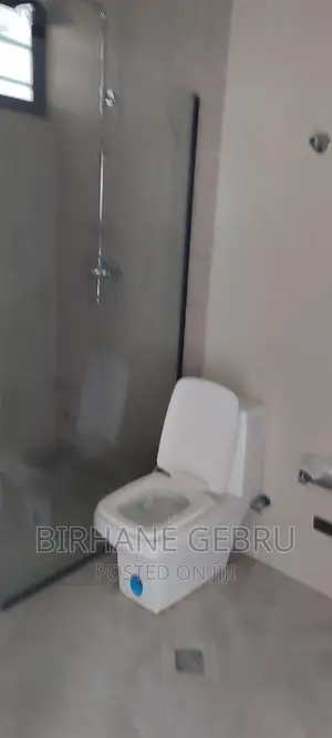 3bdrm Apartment in Real State, Bole for rent