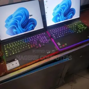 New Laptop Lenovo Legion 7 32GB AMD Ryzen 9 SSD 1T