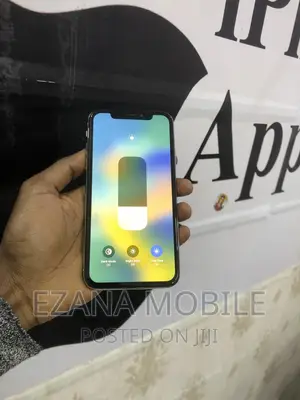Apple iPhone X 256 GB White