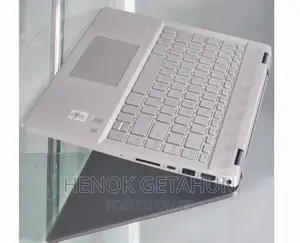 New Laptop HP Pavilion X360 8GB Intel Core i5 SSD 512GB