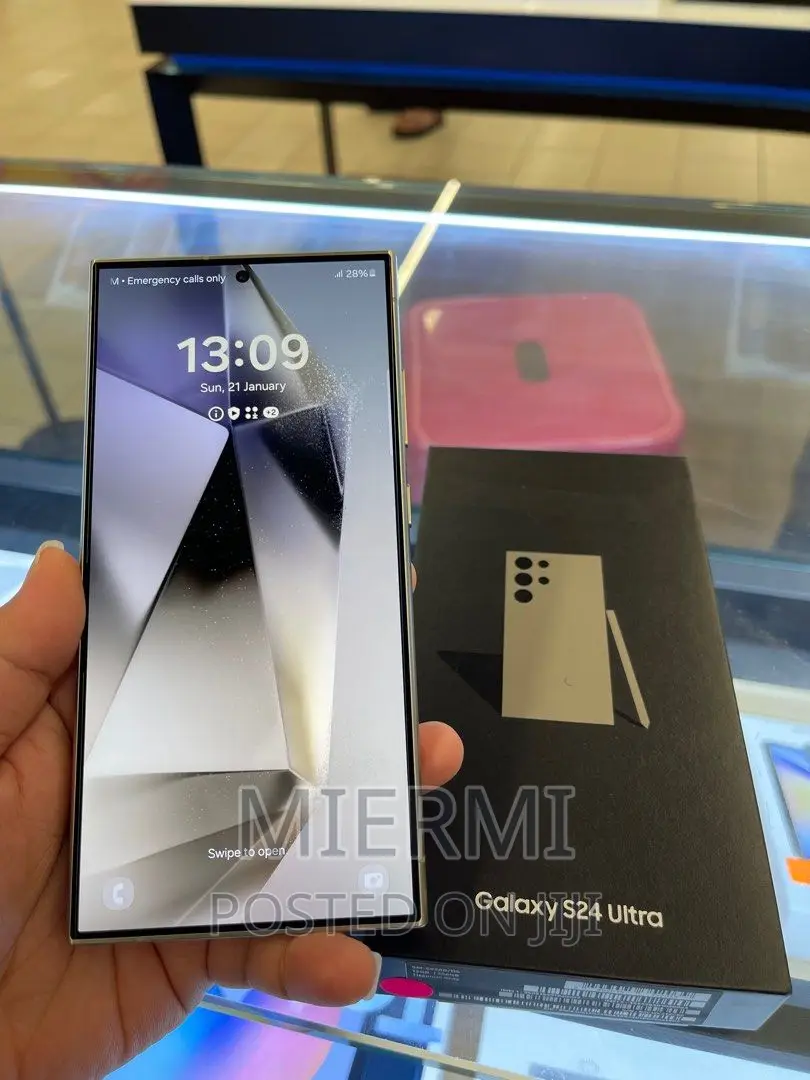 New Samsung Galaxy S24 Ultra 256 GB Black