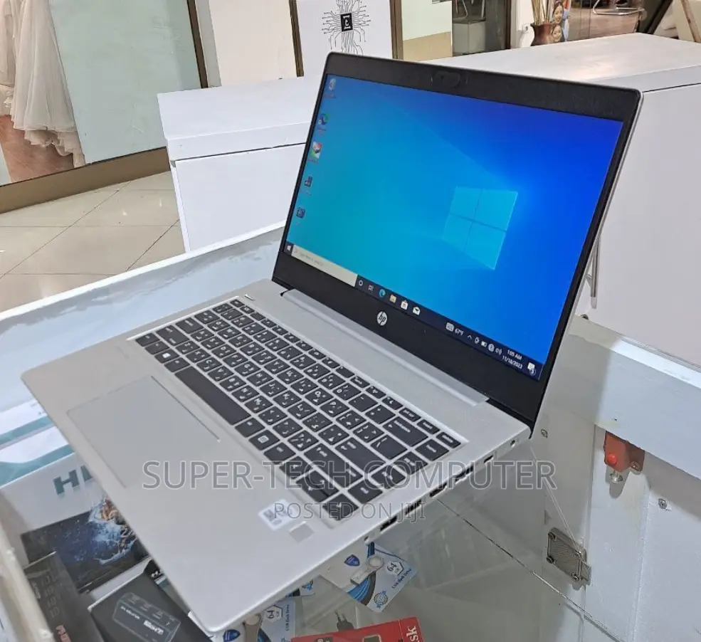 New Laptop HP ProBook 440 G8 8GB Intel Core I7 SSD 512GB