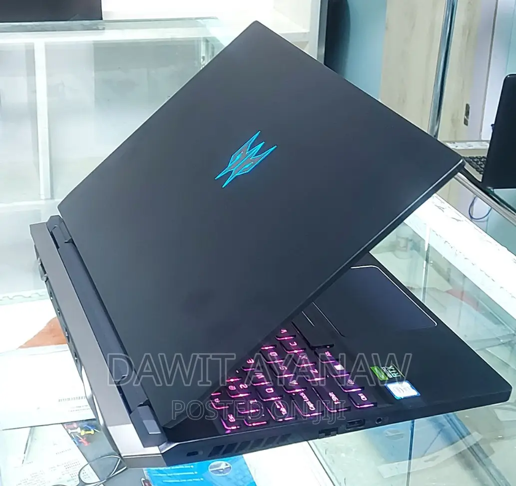 New Laptop Acer Predator Helios 300 16GB Intel Core I9 SSD 512GB