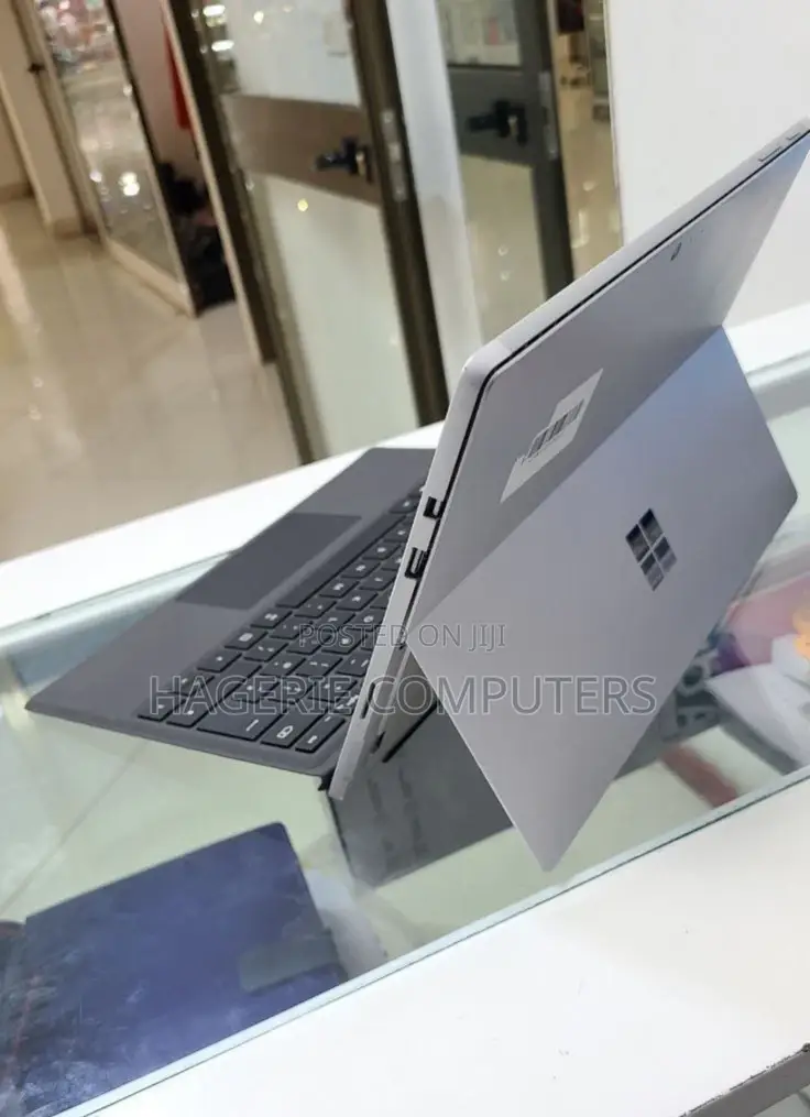 New Laptop Microsoft Surface Pro 4GB SSD 60GB