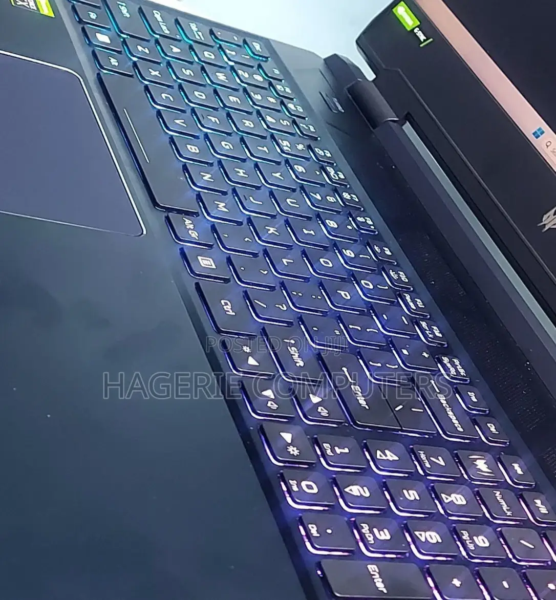 New Laptop Acer Predator Helios 300 16GB Intel Core I9 SSD 512GB