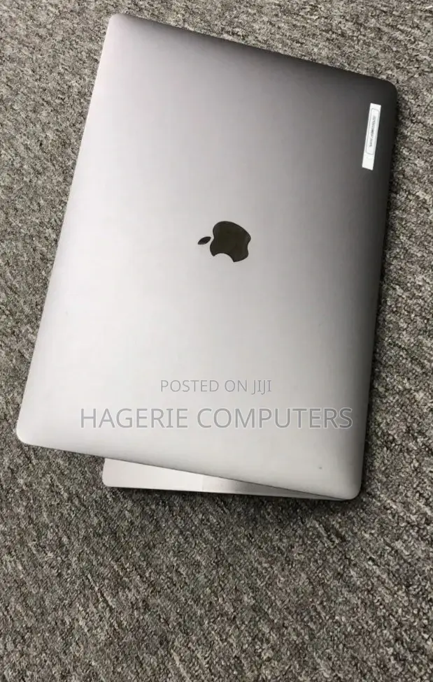 New Laptop Apple MacBook Pro 2015 16GB Intel Core I7 SSD 512GB