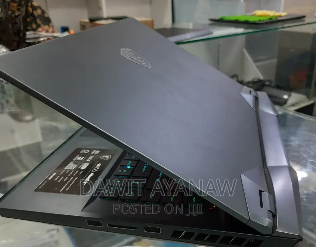 New Laptop MSI 16GB Intel Core I7 SSD 1T
