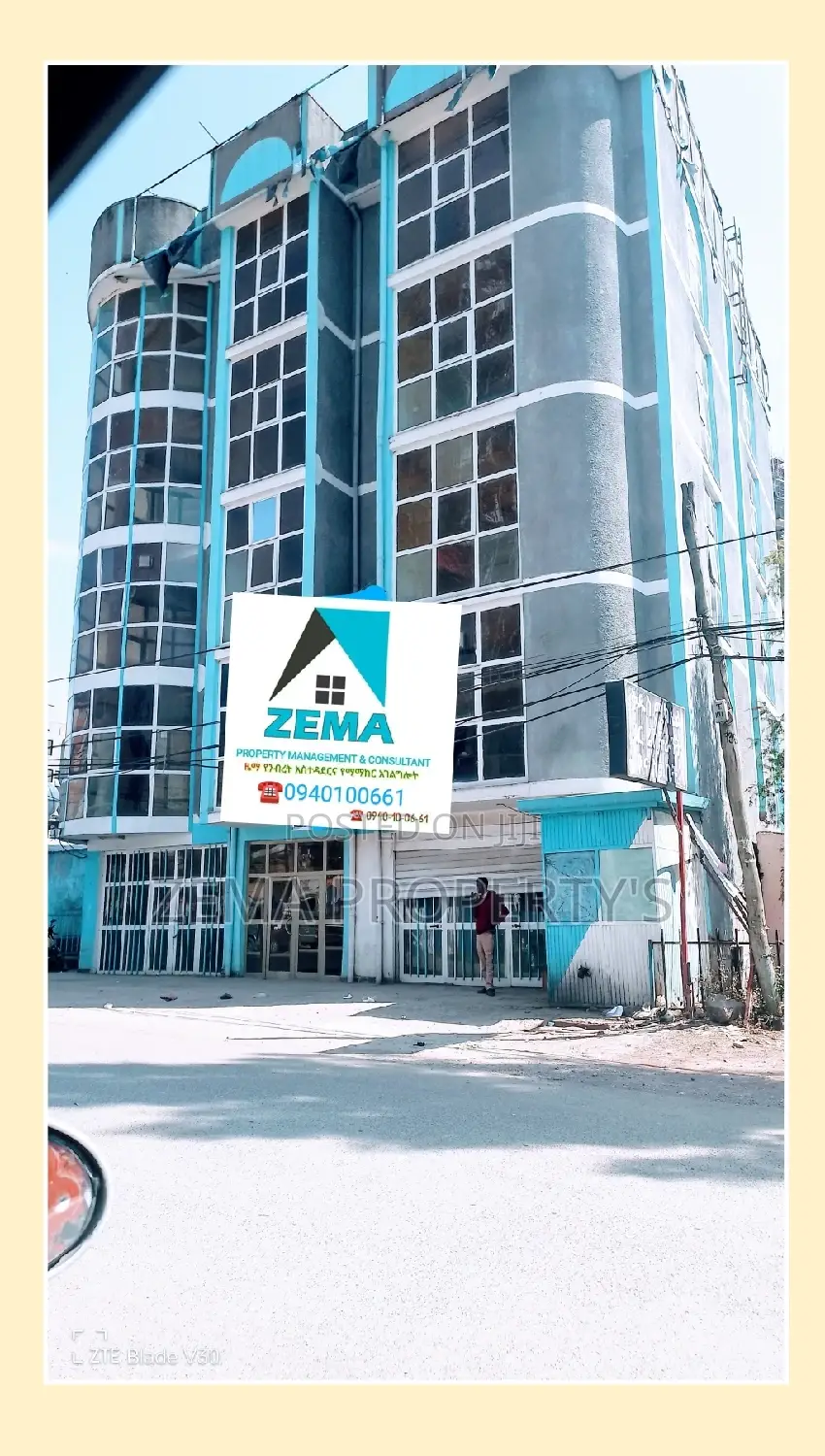 20bdrm Block of Flats in Zema, Bole for rent
