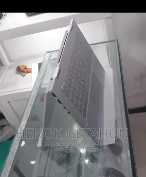 New Laptop HP Envy X360 16GB Intel Core I5 SSD 512GB