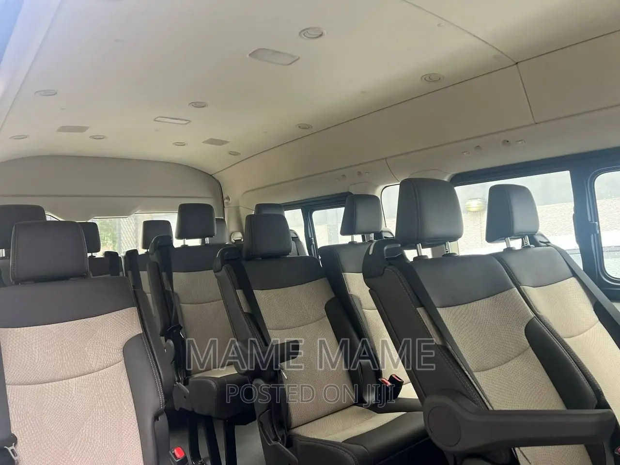 Toyota HiAce 2023 White