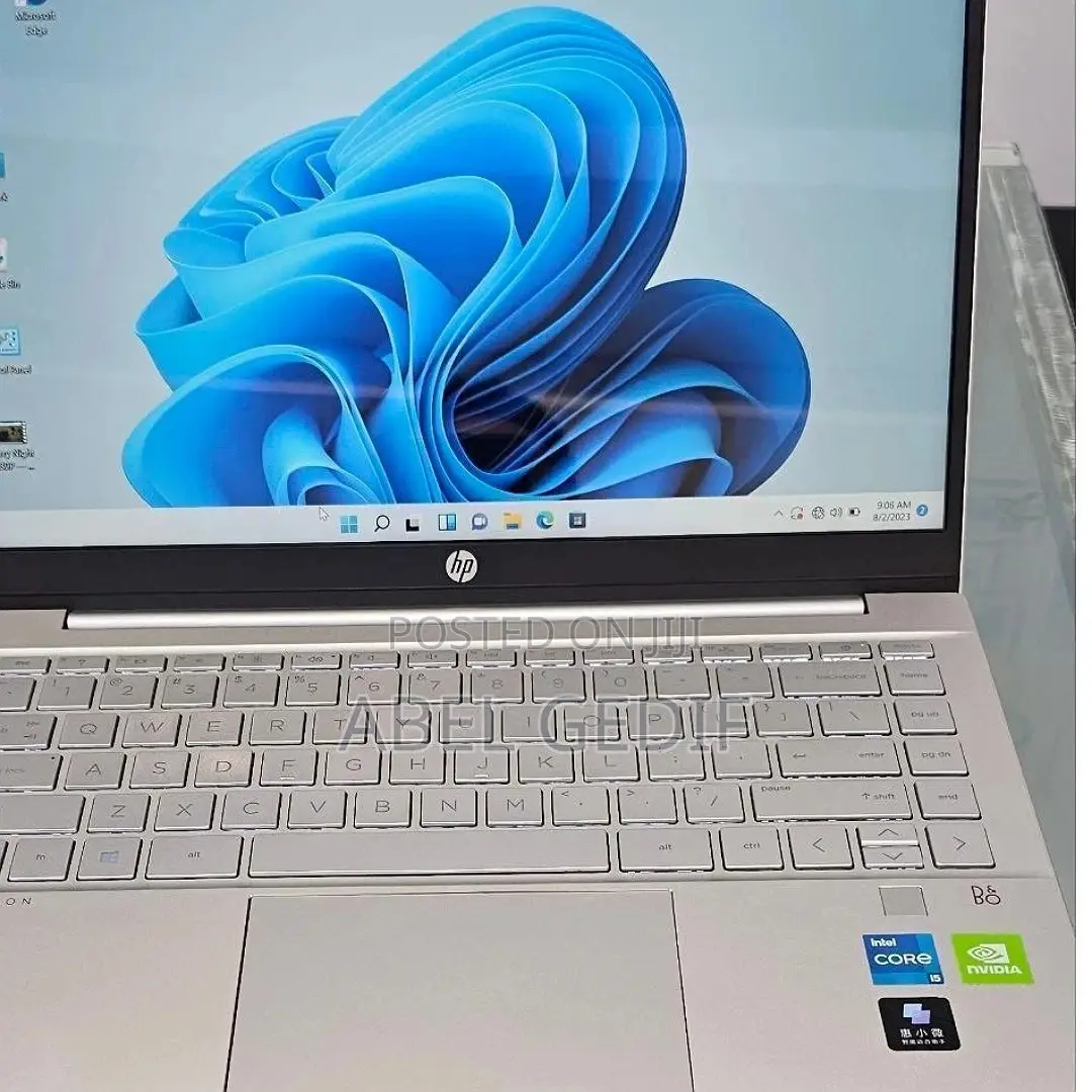 New Laptop HP Pavilion 13 16GB Intel Core I5 SSD 512GB