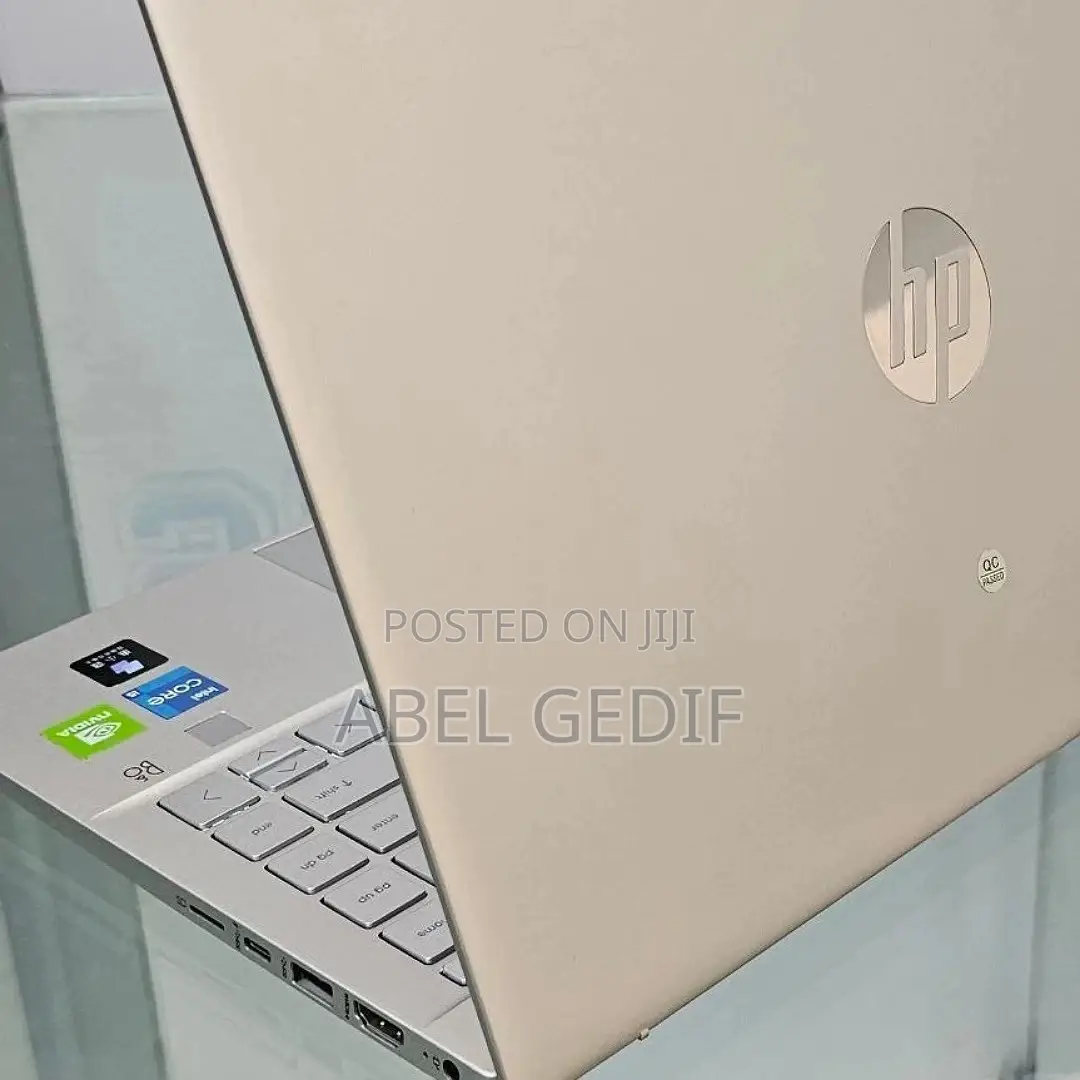 New Laptop HP Pavilion 13 16GB Intel Core I5 SSD 512GB