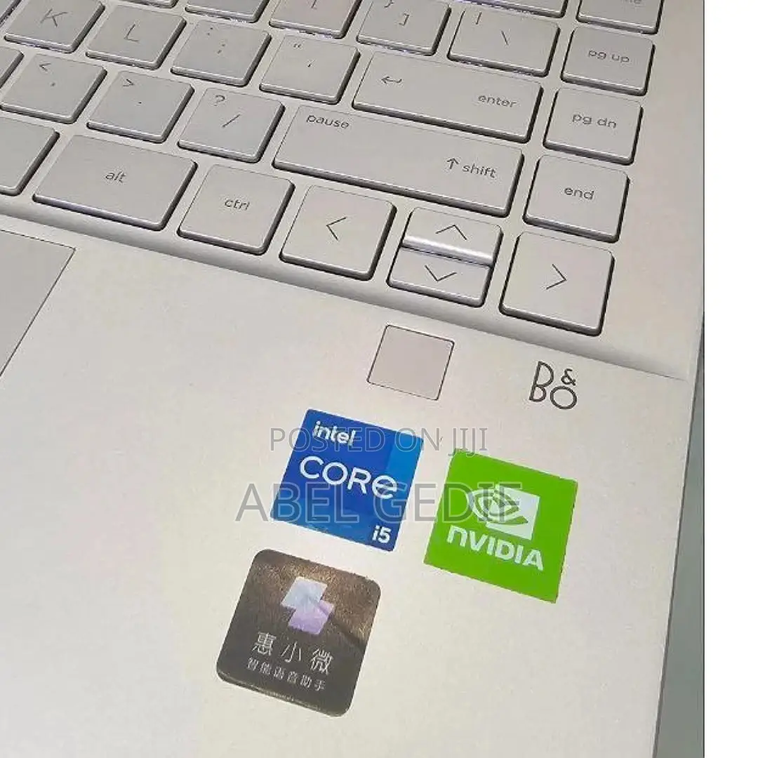 New Laptop HP Pavilion 13 16GB Intel Core I5 SSD 512GB