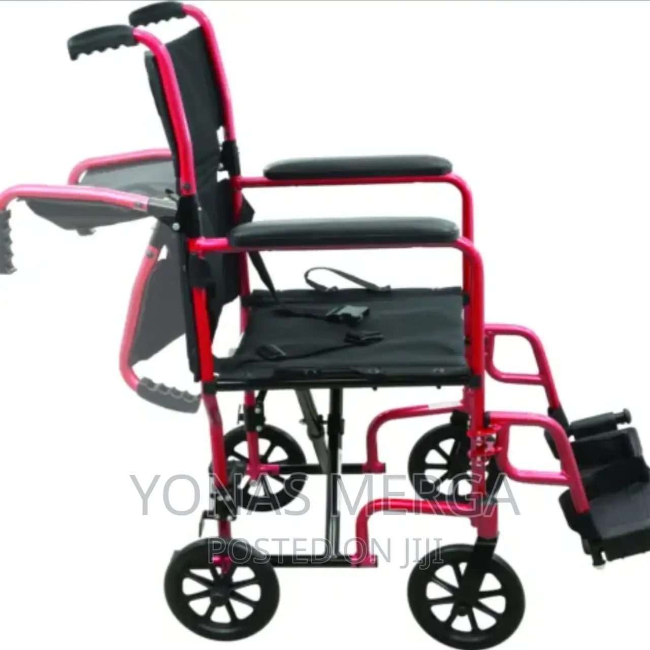 Wheelchair Making It a Great Travel Wheelchair for Adults