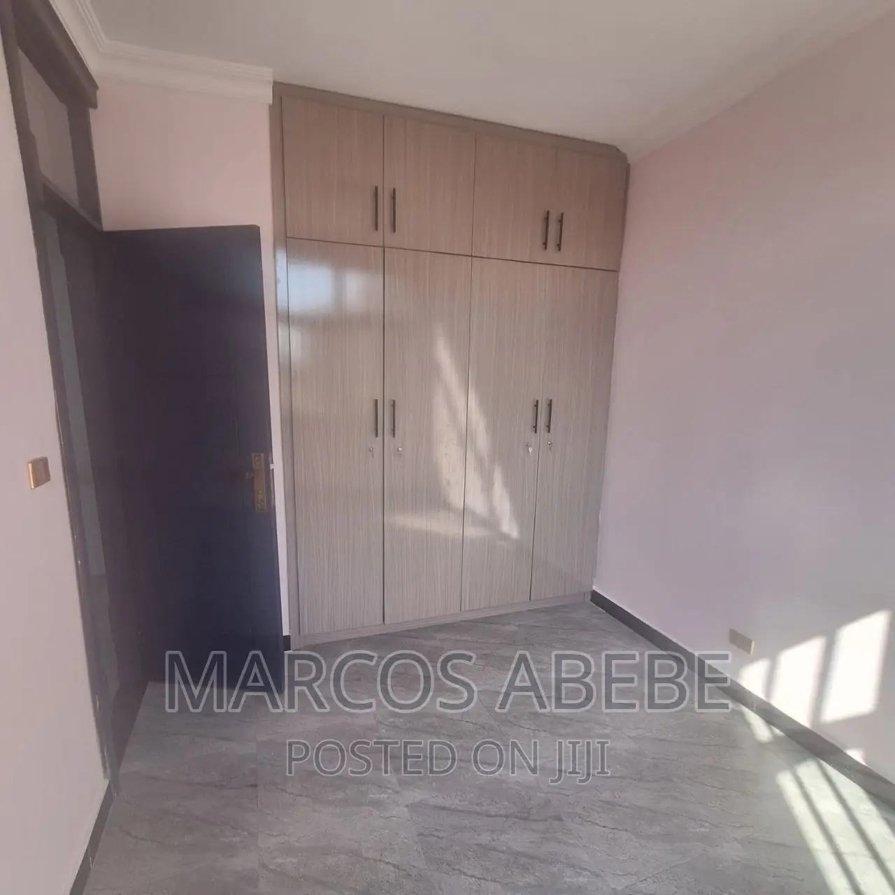 Furnished 3bdrm Condo in አዲስ አበባ, Bole for sale