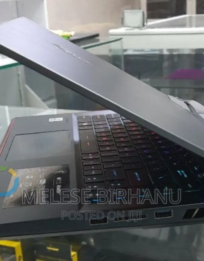 New Laptop MSI GE66 Raider 16GB Intel Core I7 SSD 1T