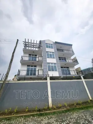 5bdrm House in የሚሸጥ መኖሪያ ቤት መገናኛ, Bole for sale
