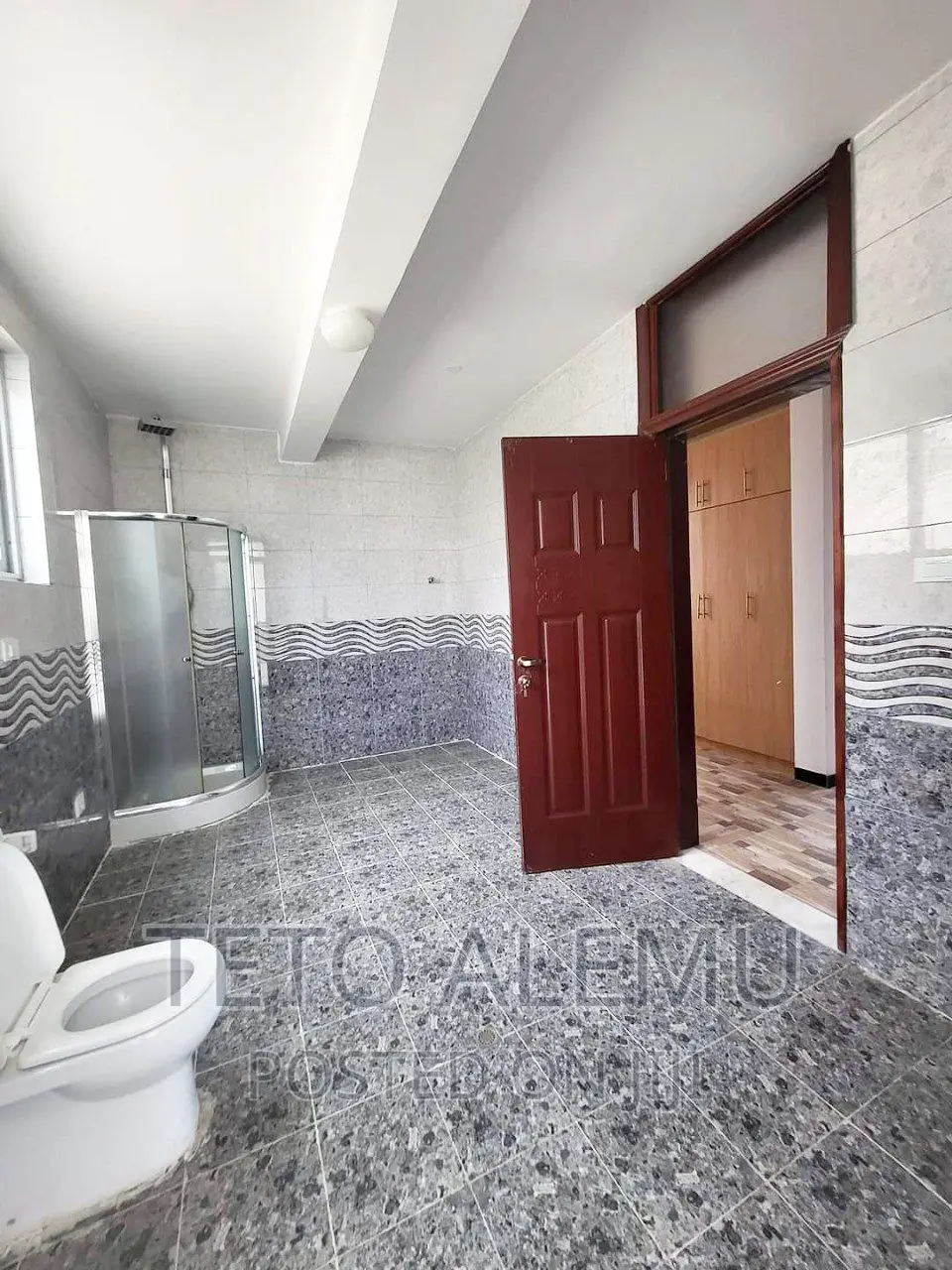 5bdrm House in የሚሸጥ መኖሪያ ቤት መገናኛ, Bole for sale