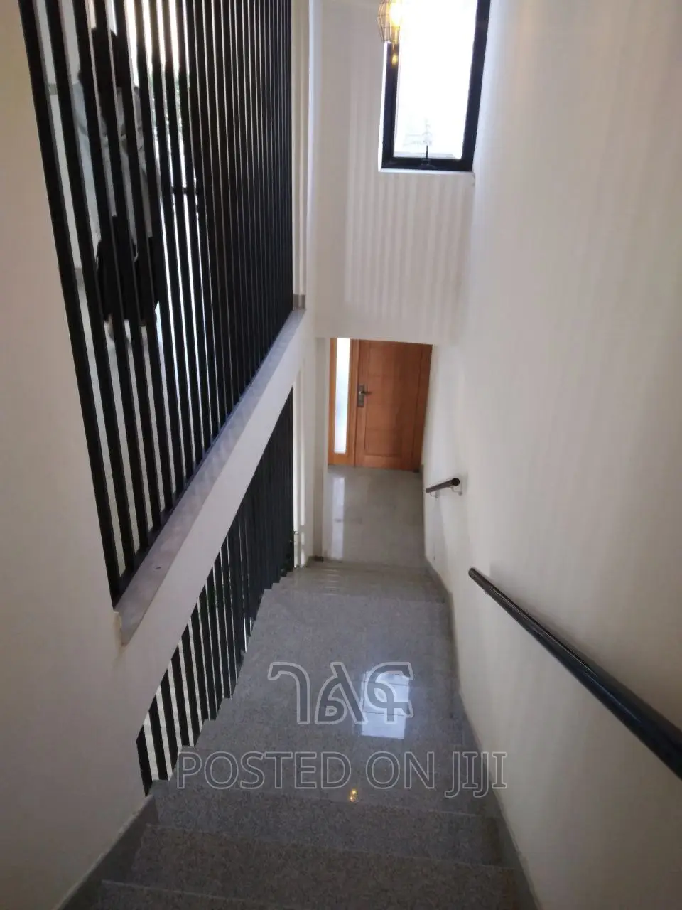 9bdrm House in የግል, Bole for sale