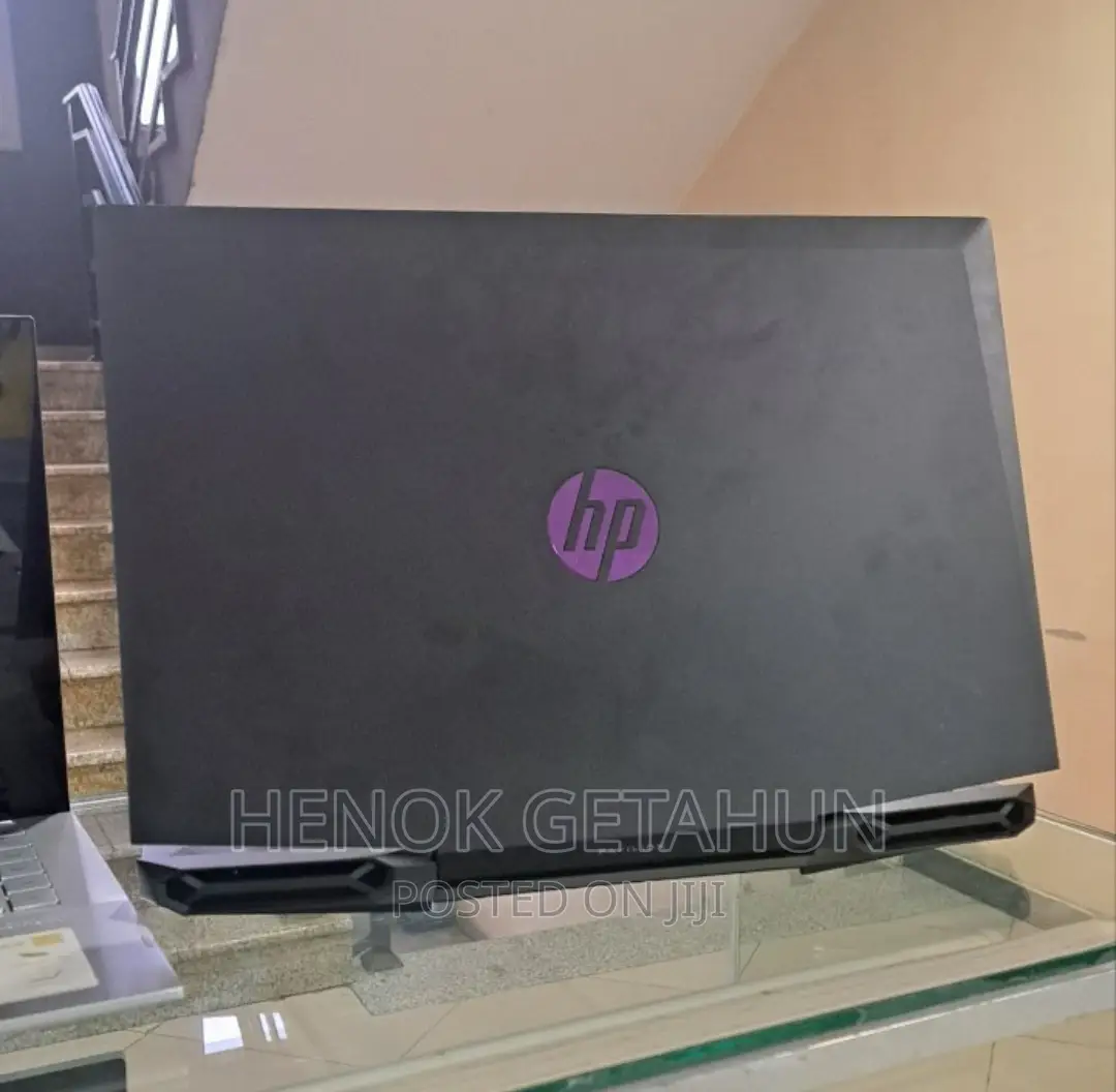 New Laptop HP Pavilion 15 6GB Intel Core I7 SSD 512GB