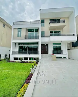 5bdrm House in የግል, Bole for sale