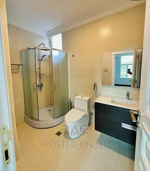 5bdrm House in የግል, Bole for sale