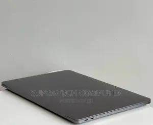 New Laptop Apple MacBook Pro 2017 8GB Intel Core I5 SSD 256GB