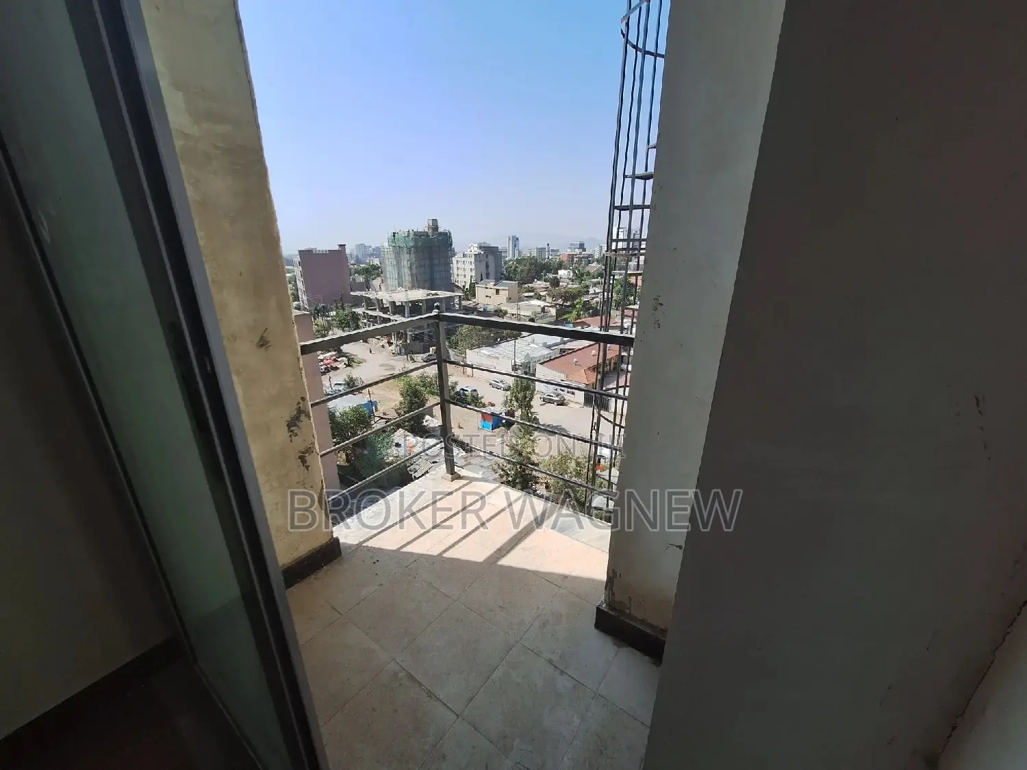 3bdrm Apartment in Kirkos for rent