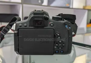 Canon EOS Rebel T6i (750D) DSLR Camera With 18-55mm Lens