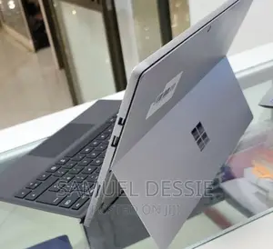 New Laptop Microsoft Surface 4GB SSD 60GB