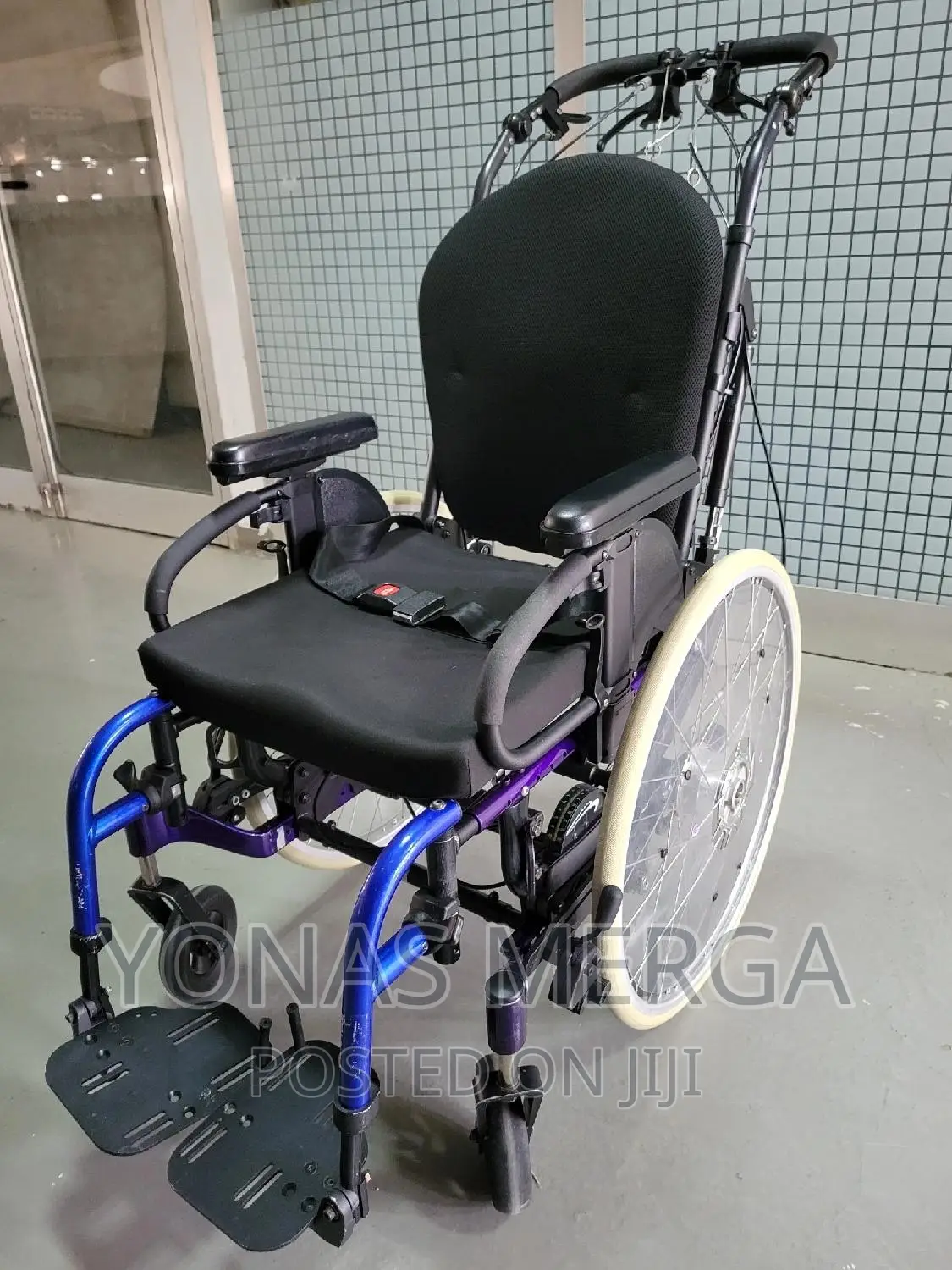 Wheelchairs for Adults Elderly- Perfect for Travel Easy