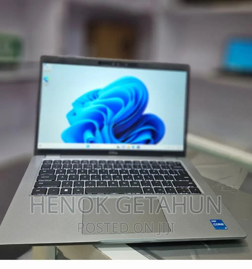 New Laptop Dell Latitude 5440 16GB Intel Core I5 SSD 512GB