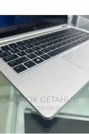 New Laptop HP EliteBook 830 G8 16GB Intel Core i5 SSD 512GB