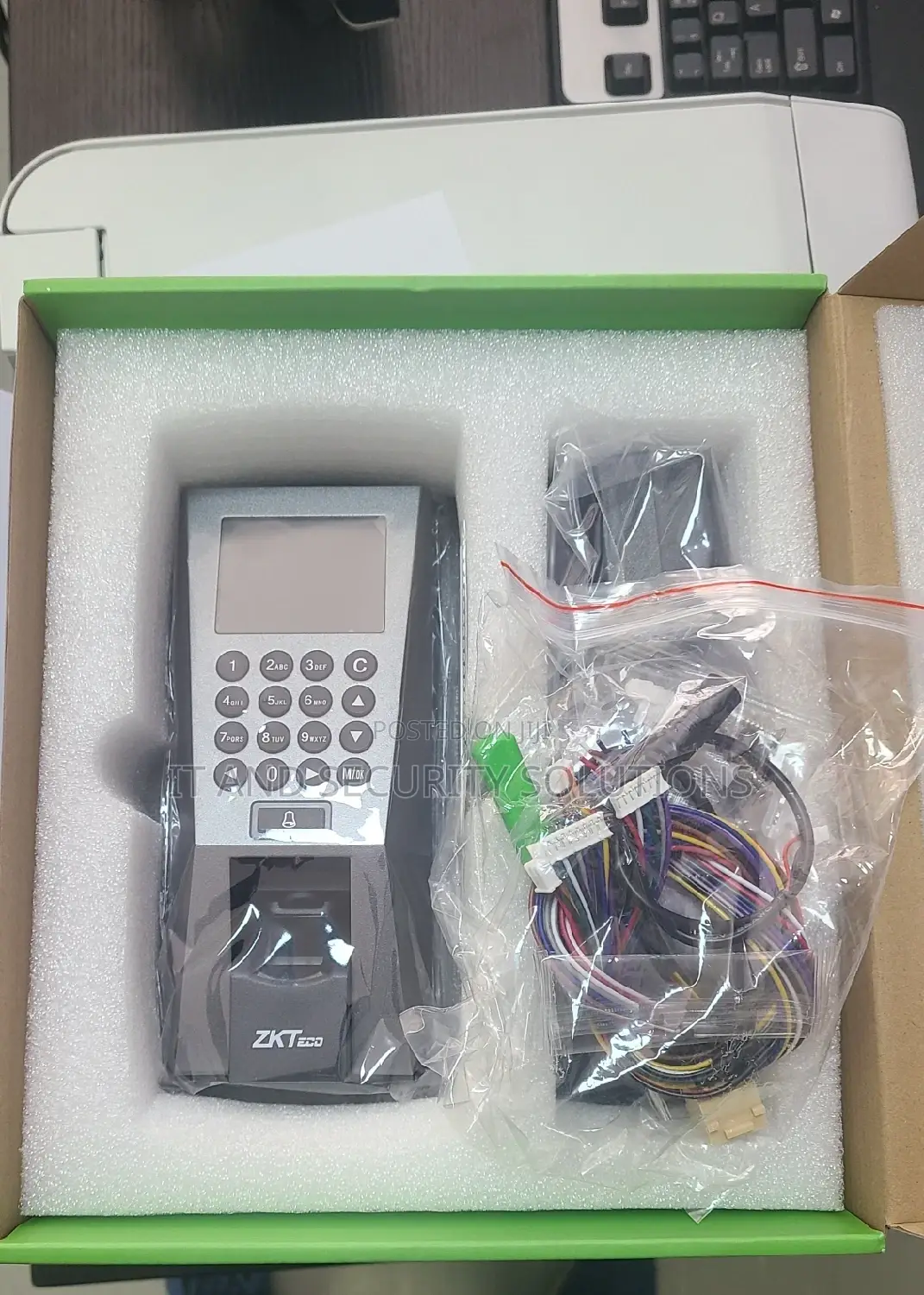 F18 Fingerprint Time Attendance Access Control Zkteco Wi-Fi
