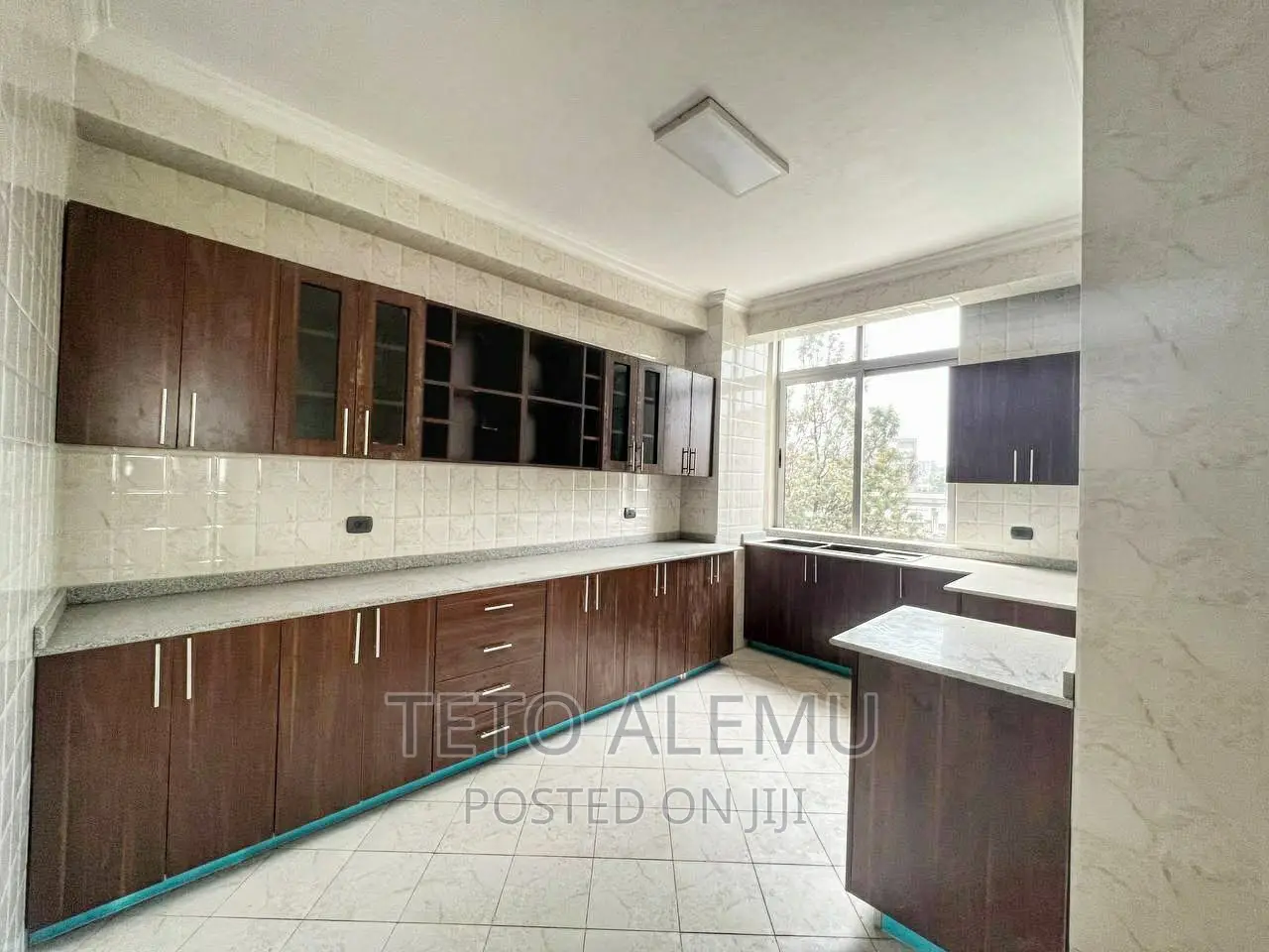 3bdrm Apartment in የሚሸጥ አፓርትመንት ለያሁለት, Bole for sale